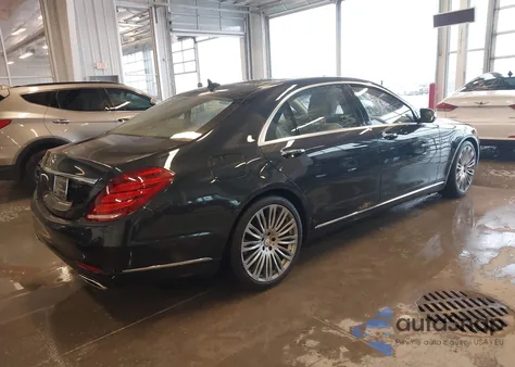 2015 Mercedes-Benz S 550 z USA, uszkodzony, nr VIN WDDUG8CB7FA090314